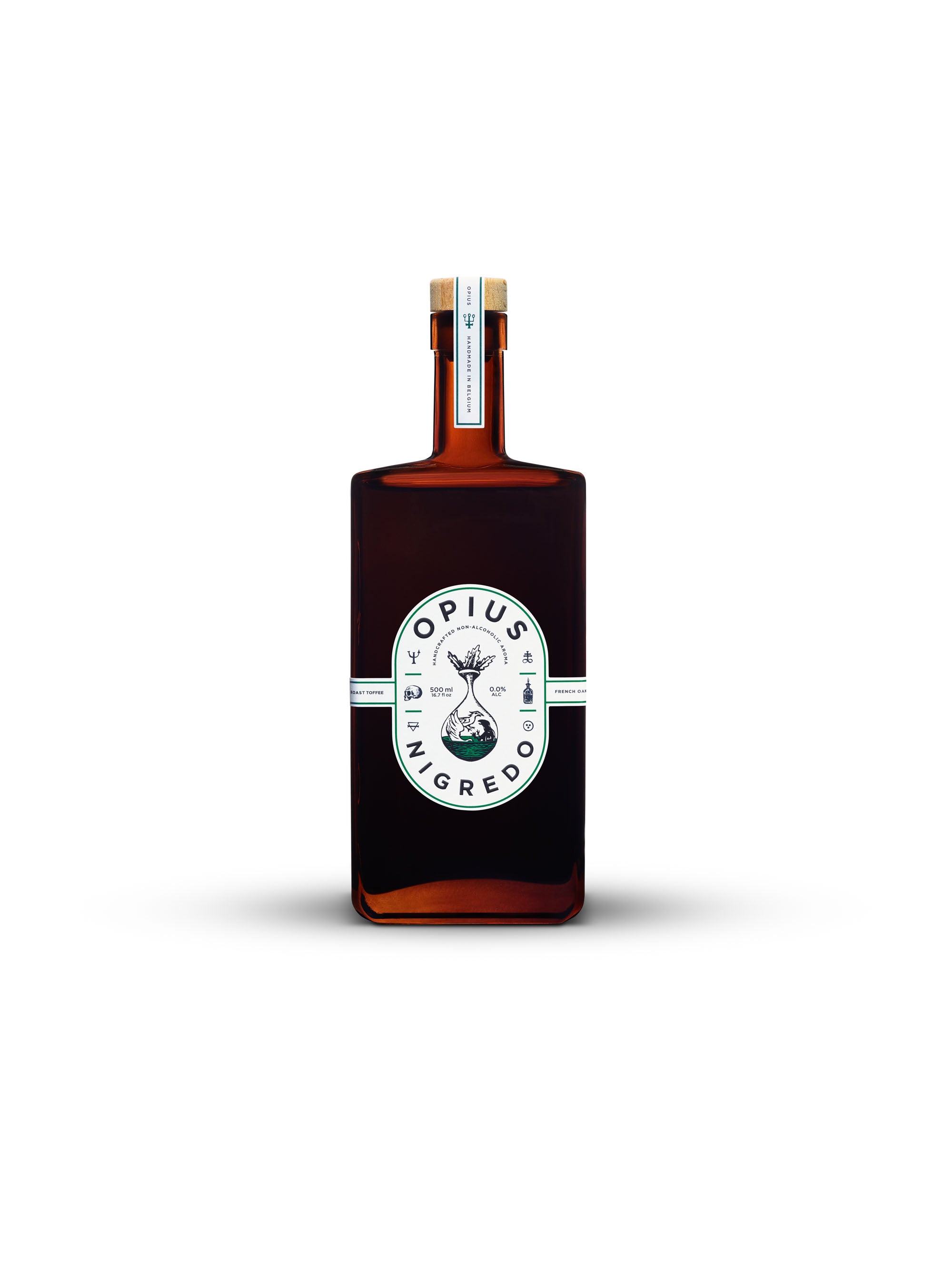 Packshot of Opius flavor to use for cocktail